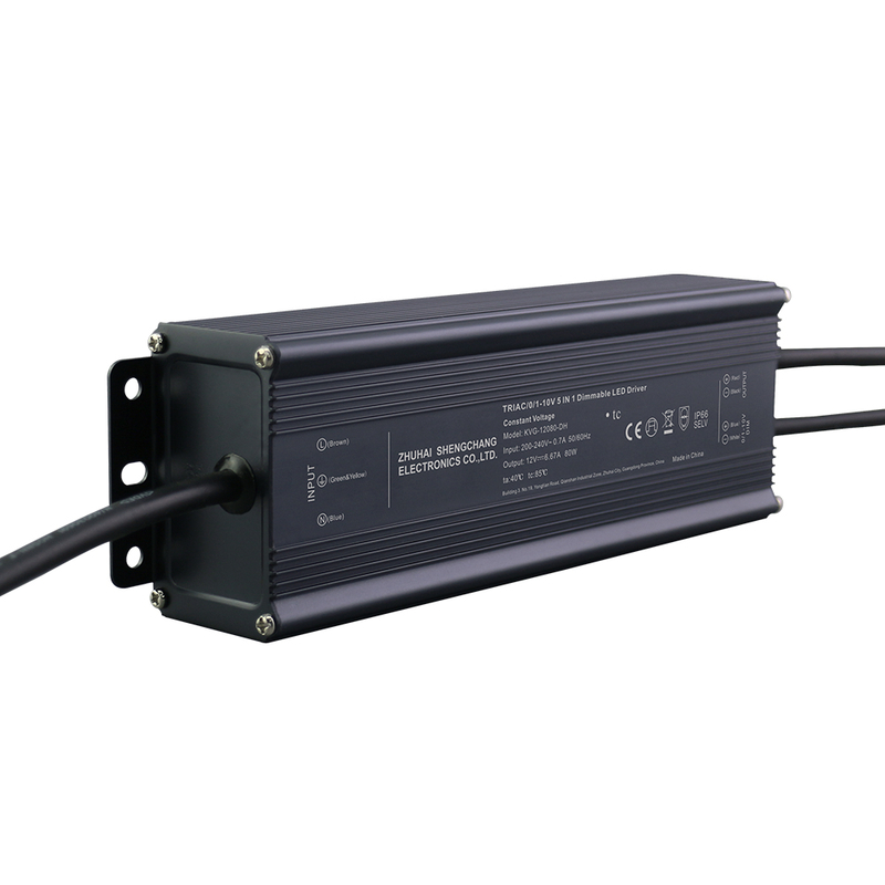 80 100 120 wattia Triac 0-10 V himmennett&auml;v&auml; LED-ohjain CV LED-lampulle