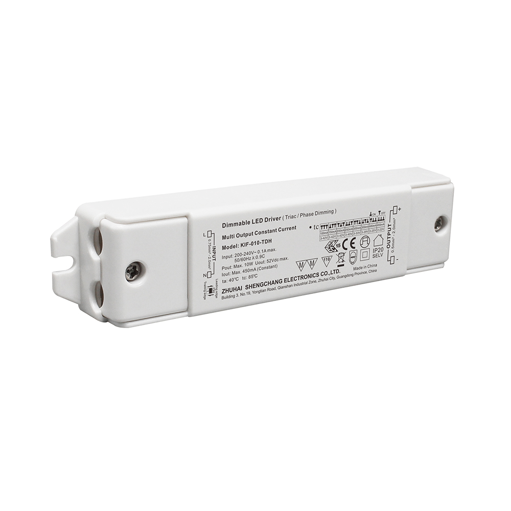 10 20 40 60 watts CC Triac obscurcissant l'alimentation d'&eacute;nergie de LED 220 230 240 volts